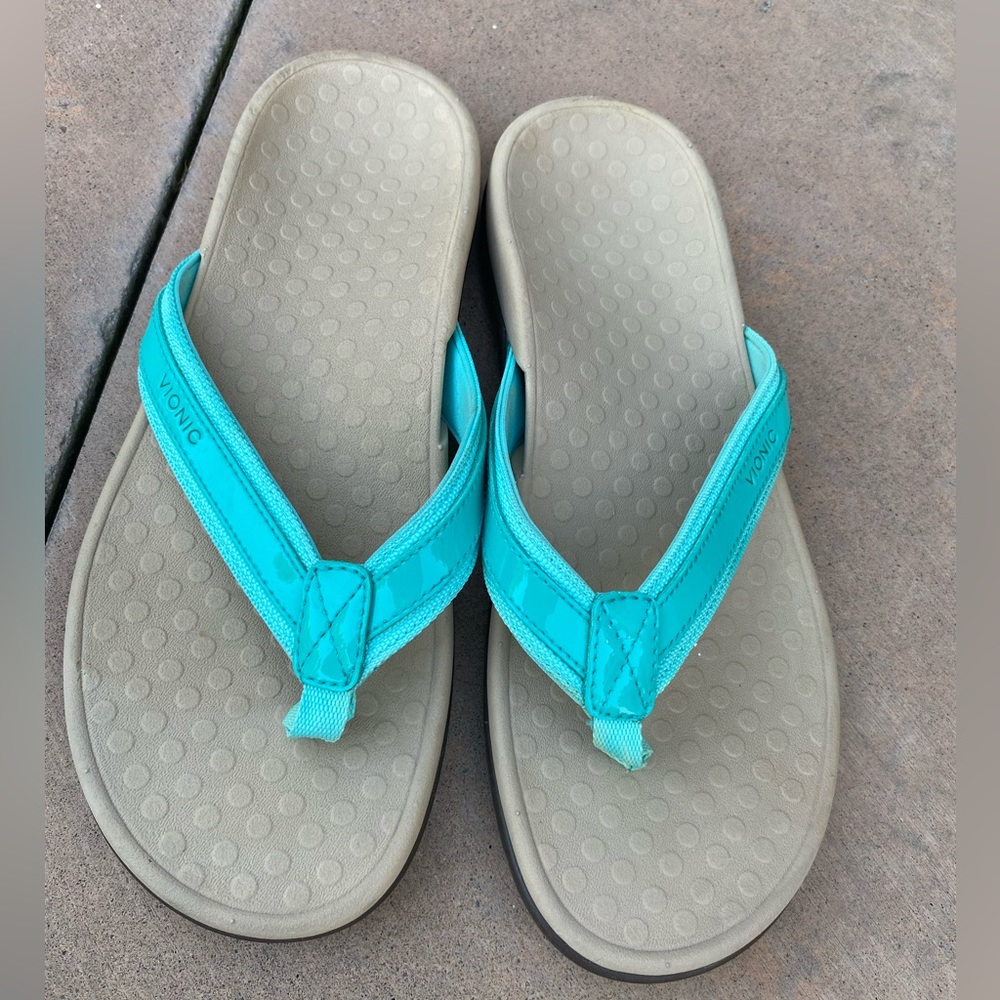 NWOT Vionic Tide II Orthaheel Orthotic Sandals sz 9